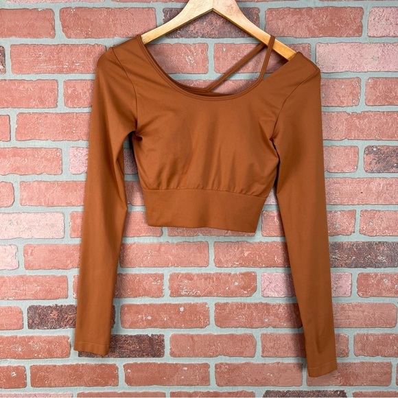 Aleur Active Set | Medium - Picture 15 of 15